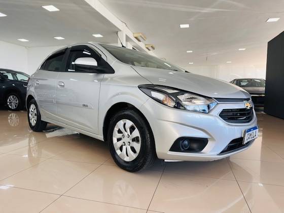 CHEVROLET ONIX 1.0 MPFI LT 8V FLEX 4P MANUAL CHEVROLET ONIX 1.0 MPFI LT 8V FLEX 4P MANUAL